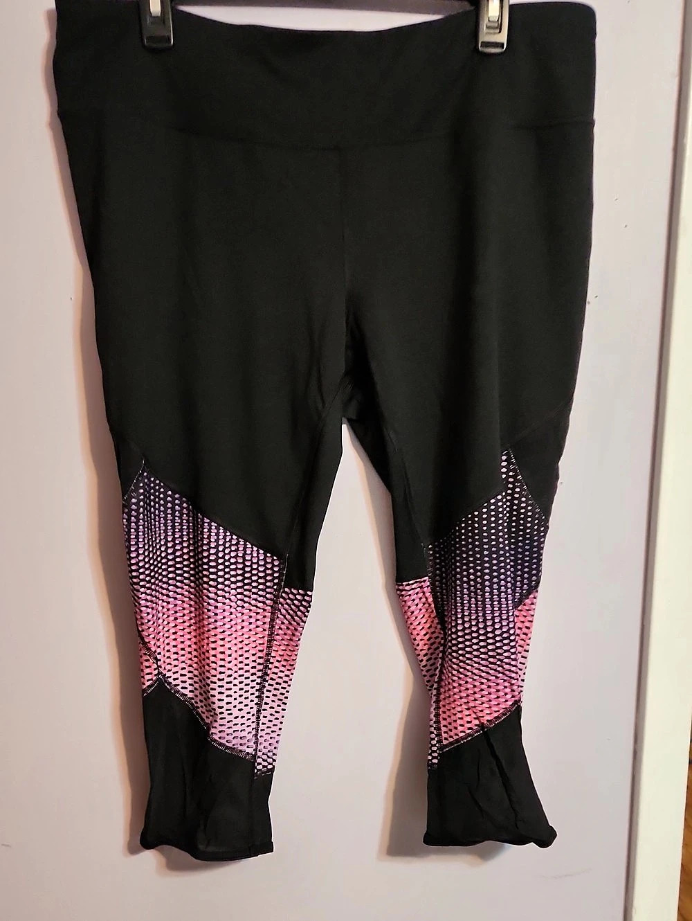 Tek Gear Drytek Athletic Leggings in Black & Pink